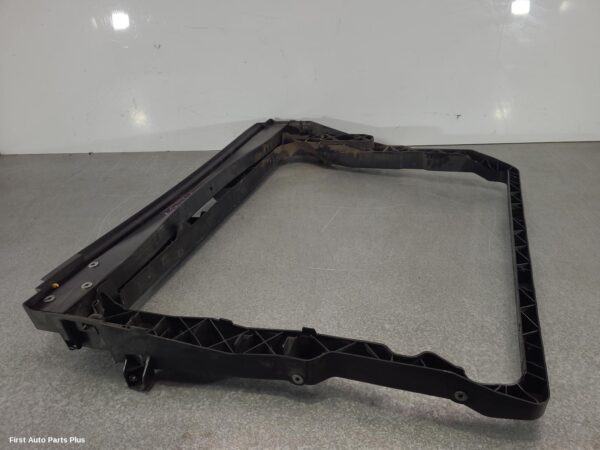 2019 VOLKSWAGEN CRAFTER Radiator Support