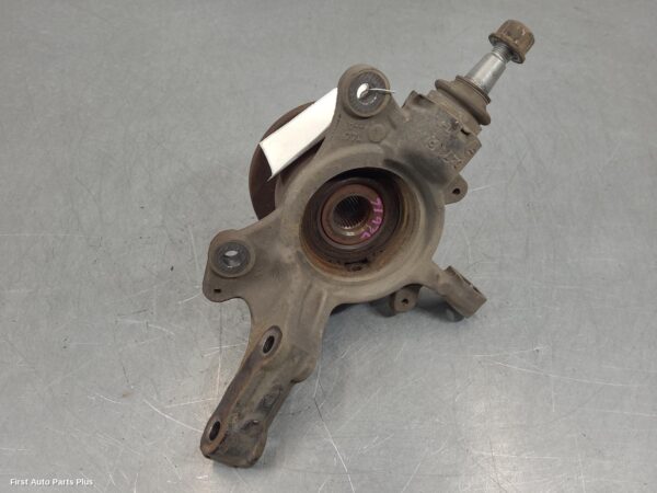 2018 RENAULT MASTER Left Front Hub Assembly