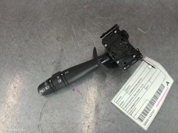 2014 RENAULT TRAFIC Combination Switch