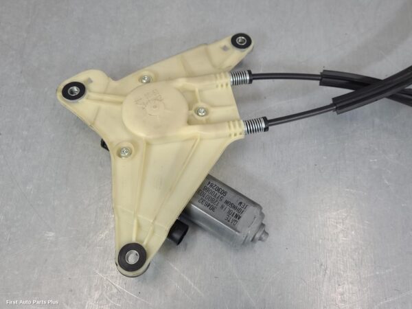 2015 RENAULT MASTER Right Front Window Reg/Motor