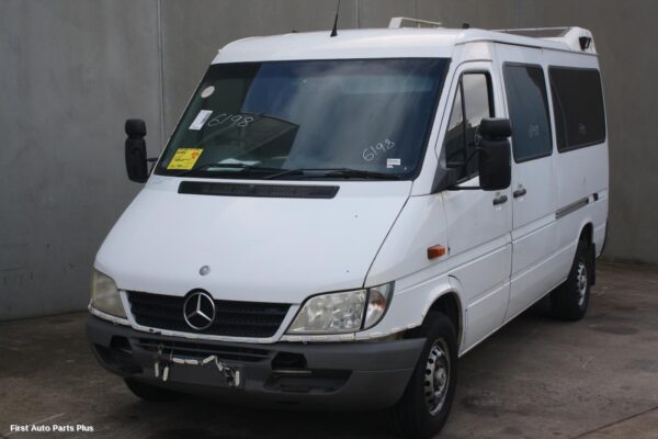 2005 MERCEDES SPRINTER Header Panel