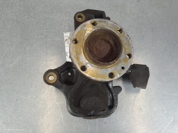 2015 MERCEDES SPRINTER Right Front Hub Assembly