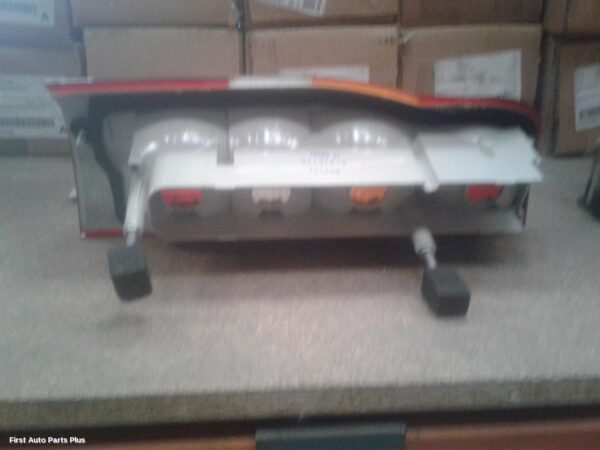 2004 FORD TRANSIT Left Taillight