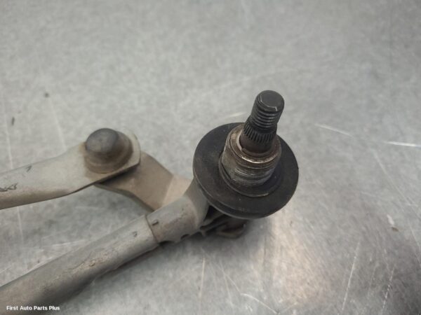 2019 MERCEDES SPRINTER Wiper Linkage