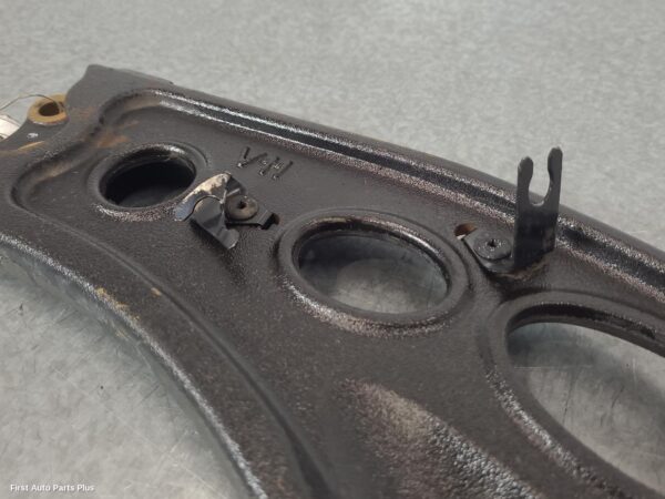 2018 RENAULT TRAFIC Left Front Lower Control Arm