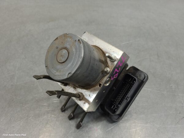 2015 MERCEDES SPRINTER Abs Pump/Modulator