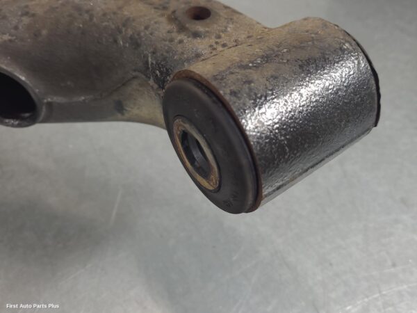 2010 MERCEDES VITO Right Rear Trailing Arm