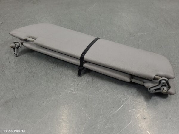 2006 MERCEDES VITO Sunvisor