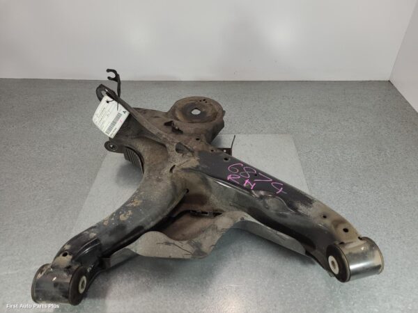2021 MERCEDES VITO Right Rear Trailing Arm