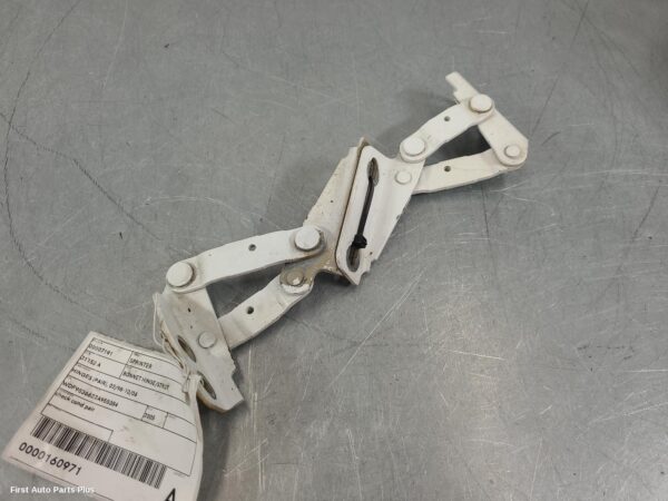 2005 MERCEDES SPRINTER Bonnet Hinge/Strut