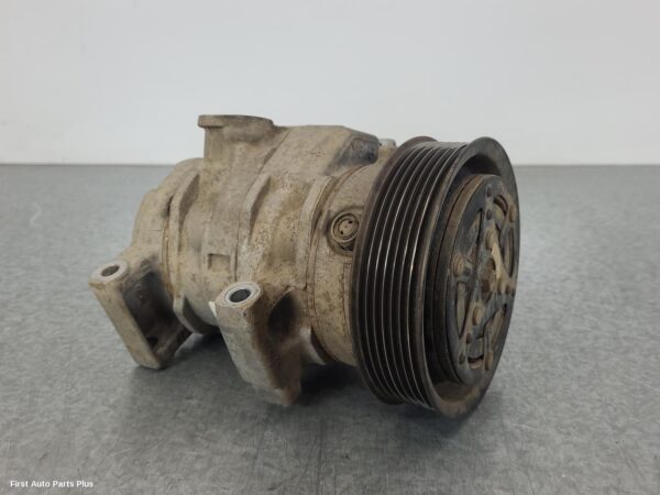 2010 TOYOTA HILUX A/C Compressor