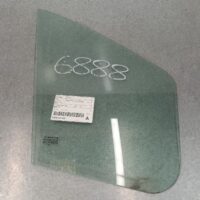 2021 RENAULT TRAFIC Right Front 1/4 Door Glass