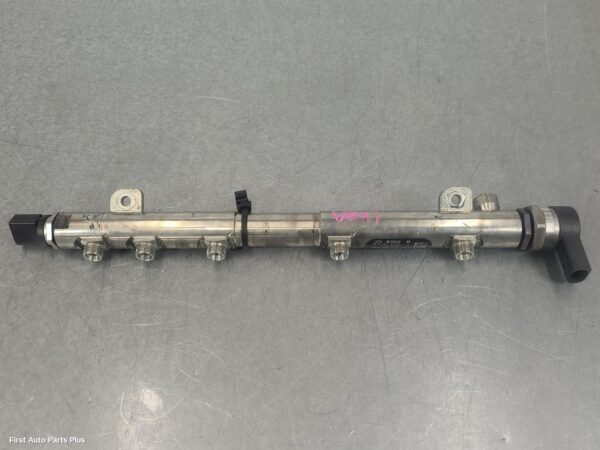 2008 MERCEDES VITO Injection Rail