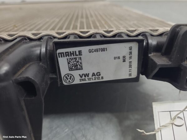 2019 VOLKSWAGEN CRAFTER Radiator