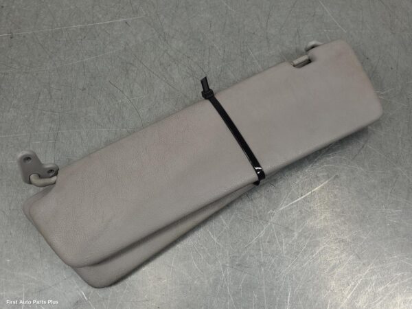 2006 MERCEDES VITO Sunvisor