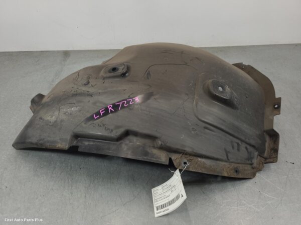 2020 MERCEDES SPRINTER Left Guard Liner