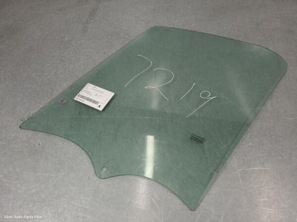2021 RENAULT TRAFIC Left Front Door Window