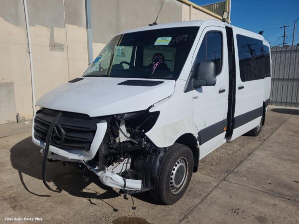 2021 MERCEDES SPRINTER Door/Boot/Gate Lock