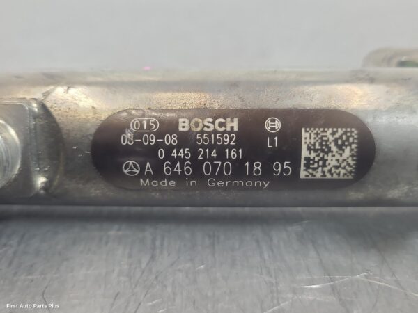 2008 MERCEDES VITO Injection Rail