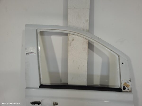2010 MERCEDES VITO Right Front Door