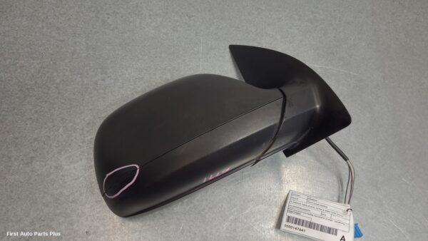 2013 VOLKSWAGEN AMAROK Right Door Mirror