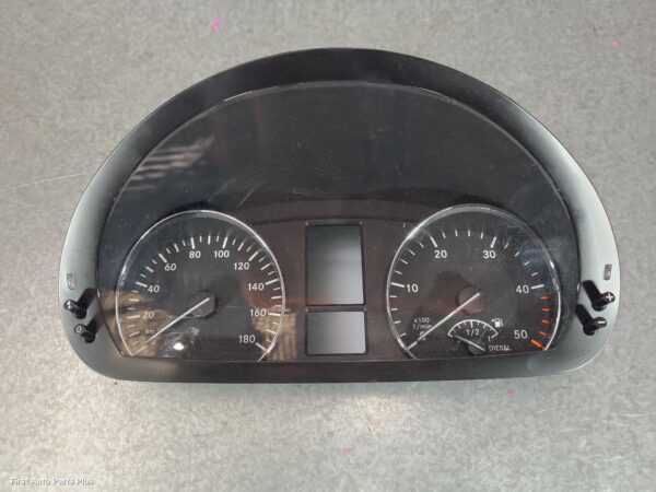 2012 MERCEDES SPRINTER Instrument Cluster