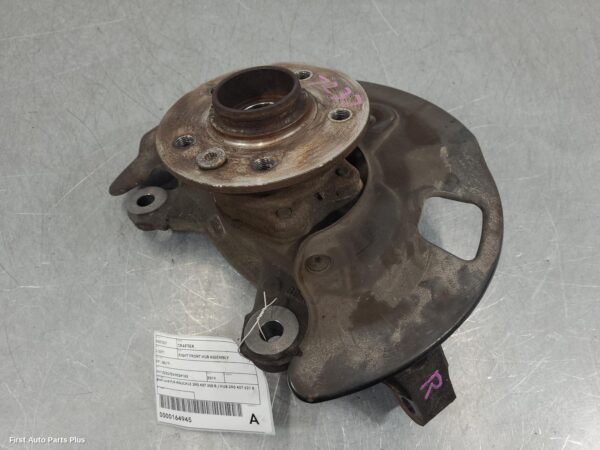2019 VOLKSWAGEN CRAFTER Right Front Hub Assembly