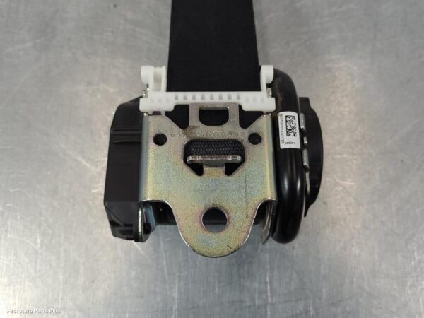 2017 MERCEDES VITO Seatbelt/Stalk