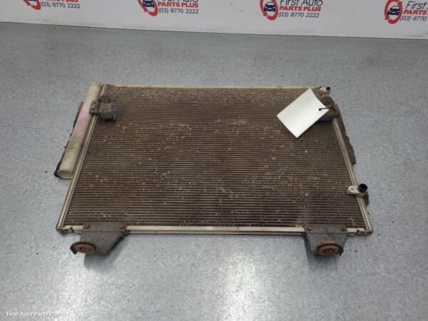 2010 TOYOTA HILUX A/C Condenser