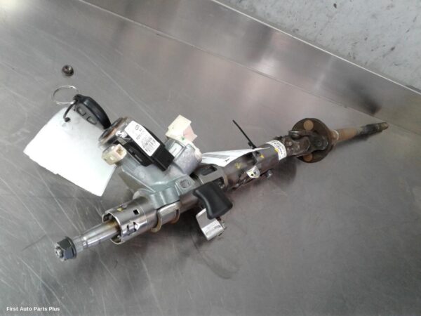 2010 TOYOTA HILUX Steering Column