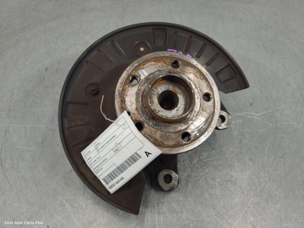 2006 MERCEDES VIANO Left Front Hub Assembly