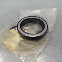2004 FORD TRANSIT Oil Seal