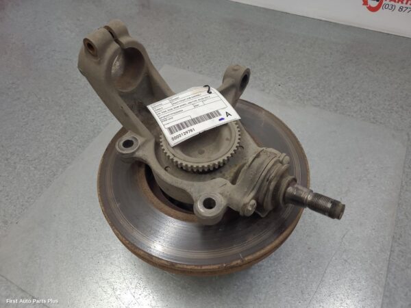 2009 FORD TRANSIT Right Front Hub Assembly