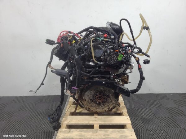 2015 RENAULT MASTER Engine