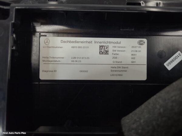 2024 MERCEDES SPRINTER Courtesy Light