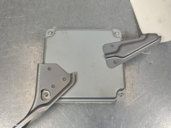 2010 TOYOTA HILUX Ecu