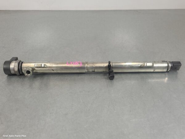 2008 MERCEDES VITO Injection Rail