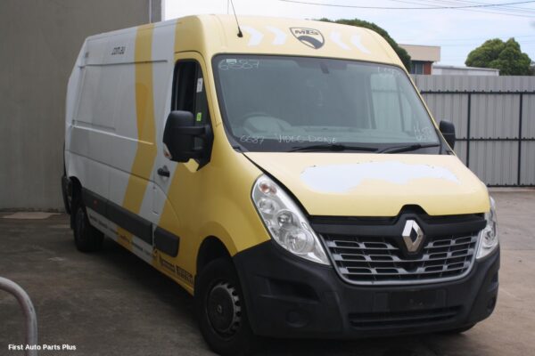 2018 RENAULT MASTER Body/Door Mould