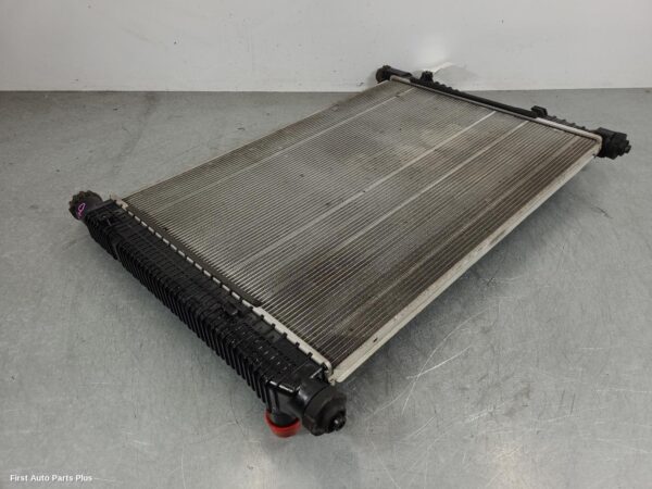 2022 LDV DELIVER 9 Radiator