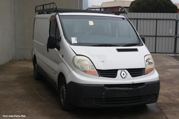 2008 RENAULT TRAFIC Rear Garnish