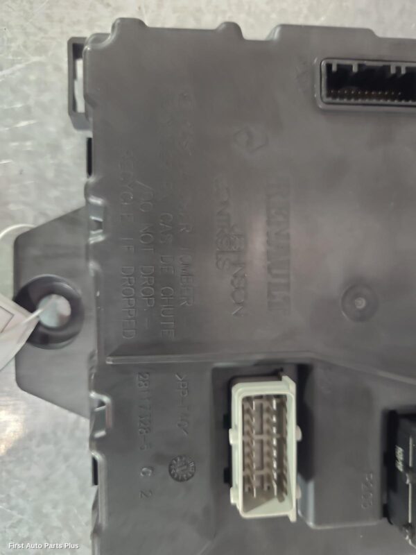 2019 RENAULT MASTER Ecu