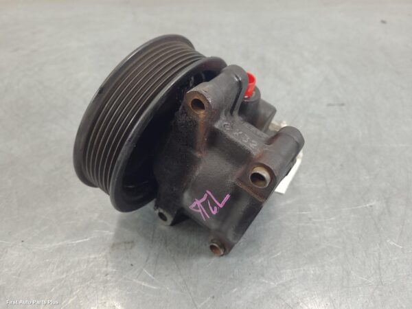 2004 FORD TRANSIT Steering Pump