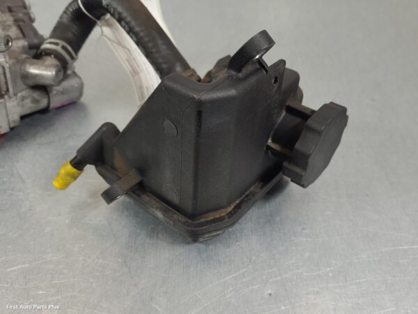 2015 MERCEDES SPRINTER Steering Pump