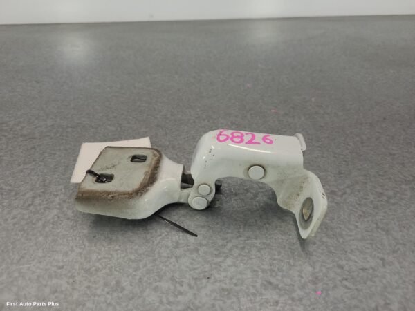 2018 RENAULT MASTER Door Hinge/Runner