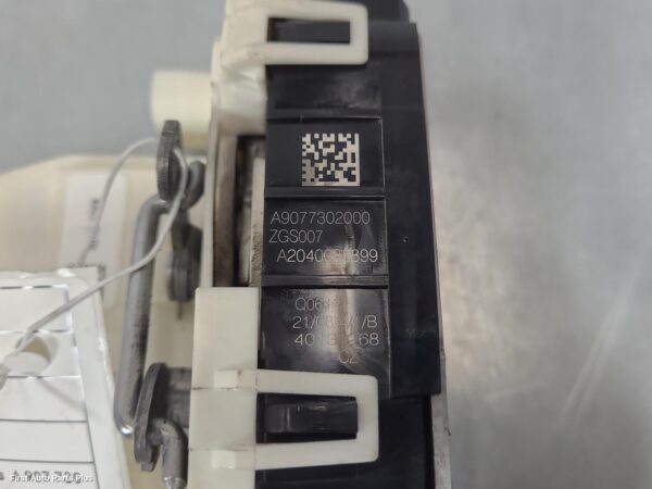 2021 MERCEDES SPRINTER Door/Boot/Gate Lock