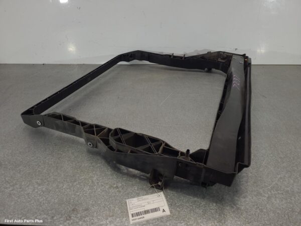 2019 VOLKSWAGEN CRAFTER Radiator Support