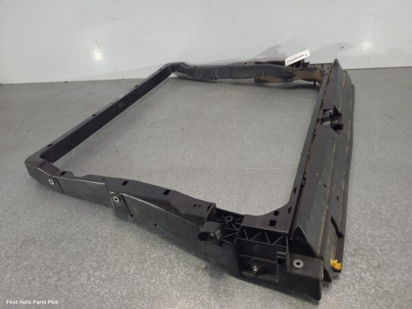 2019 VOLKSWAGEN CRAFTER Radiator Support