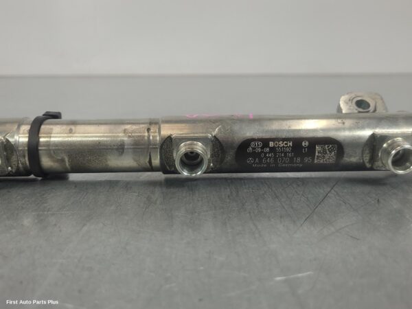 2008 MERCEDES VITO Injection Rail