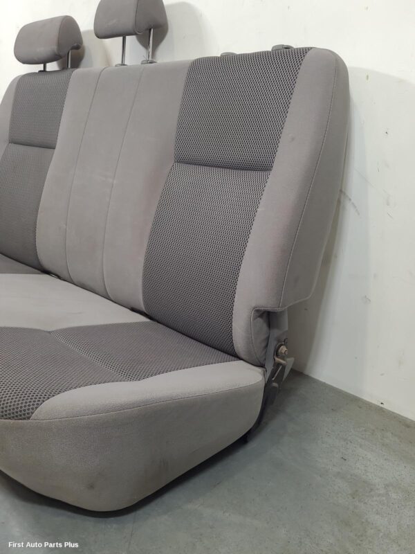 2011 TOYOTA HILUX 2nd Seat (Rear Seat)