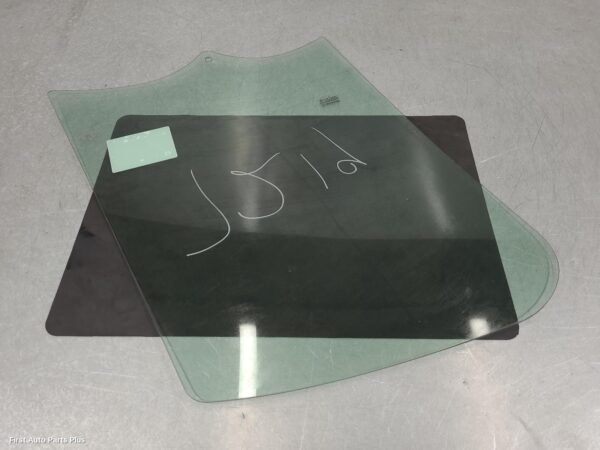 2021 RENAULT TRAFIC Left Front Door Window